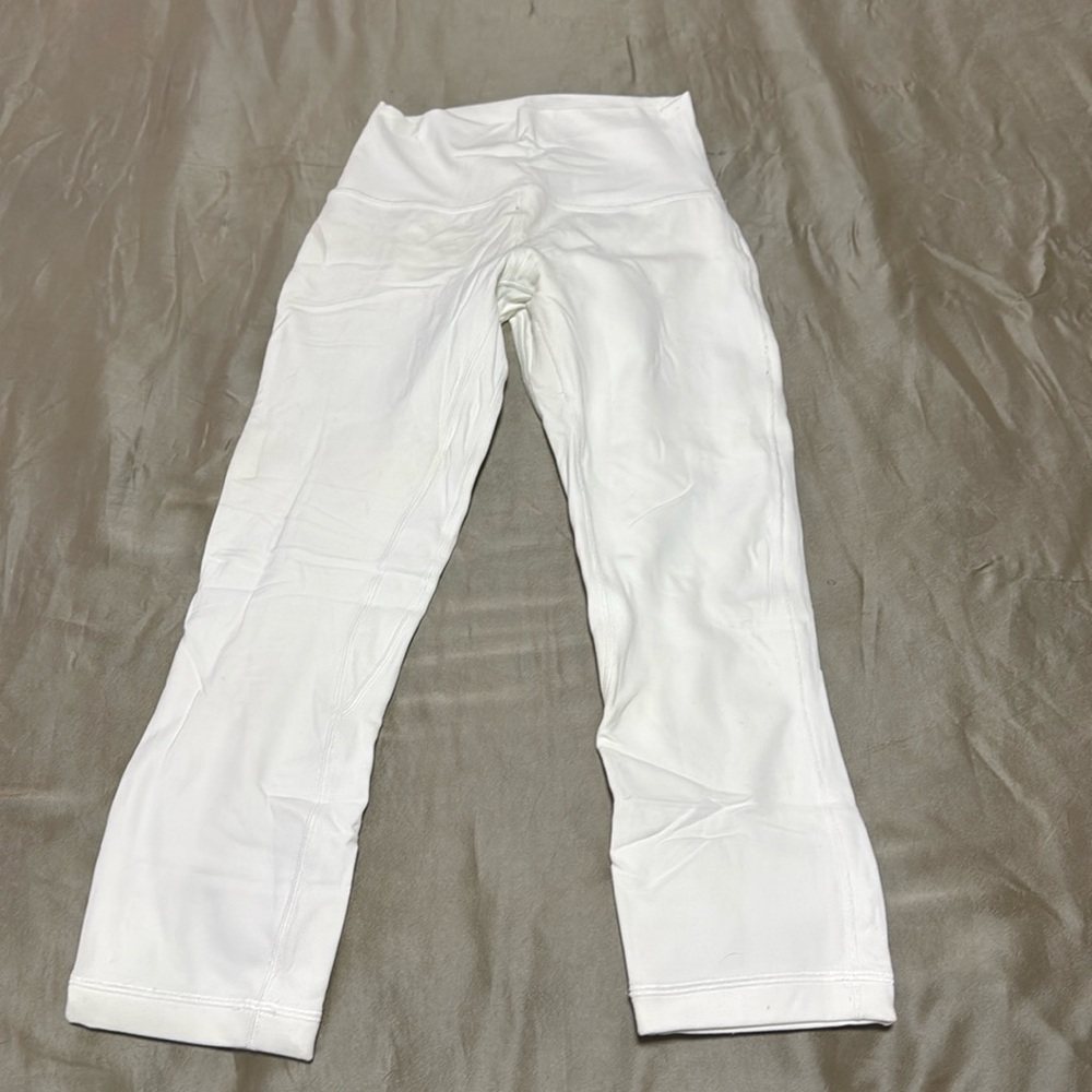 White 23” lululemon align leggings